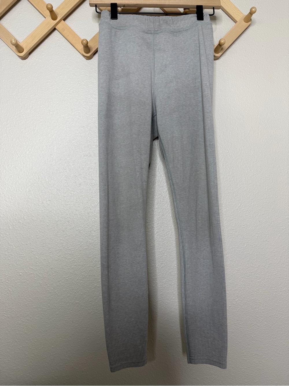 Alo Gray Ribbed Leggings Sz M